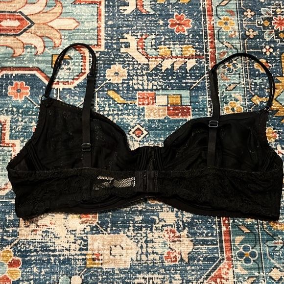 INTIMATELY FREE PEOPLE | Black Lace Underwire Unlined Bra 36D - Picture 3 of 4